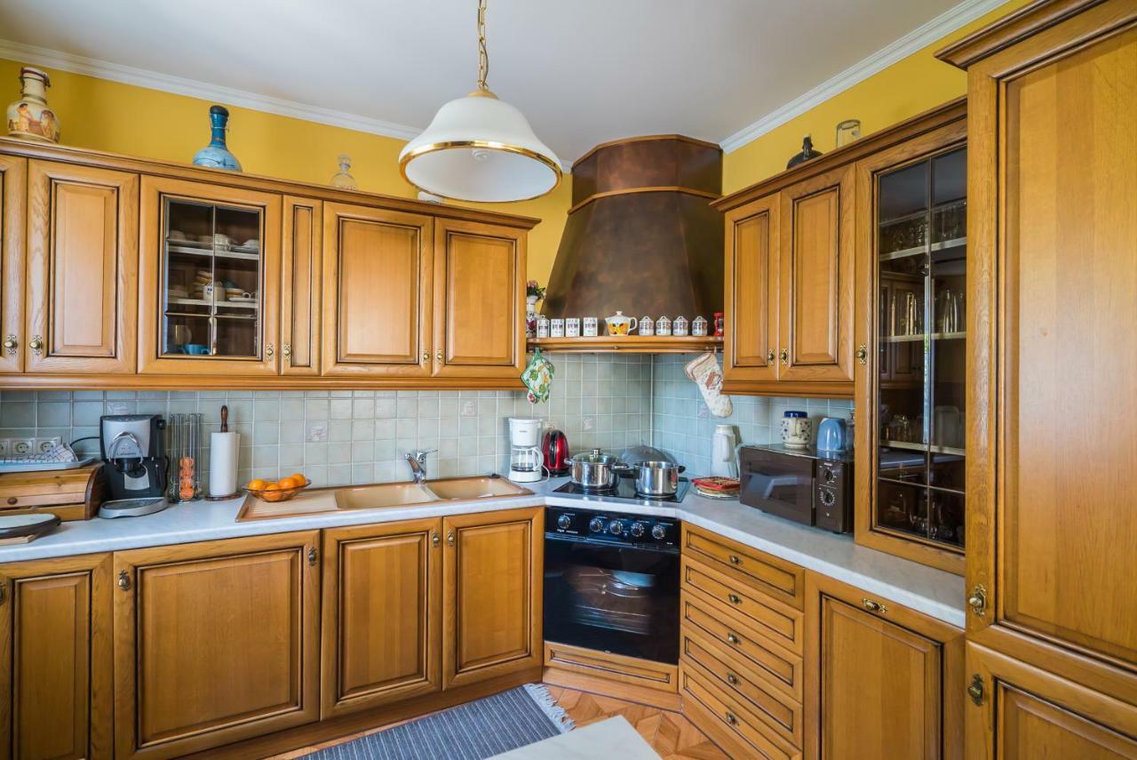 Korponyi Villa Siófok Exteriör bild